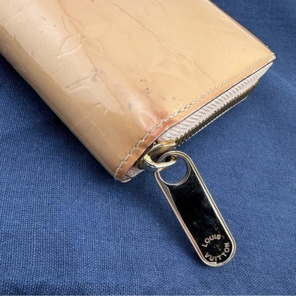 AUTHENTIC Louis Vuitton wallet. Tan. - Picture 4 of 15